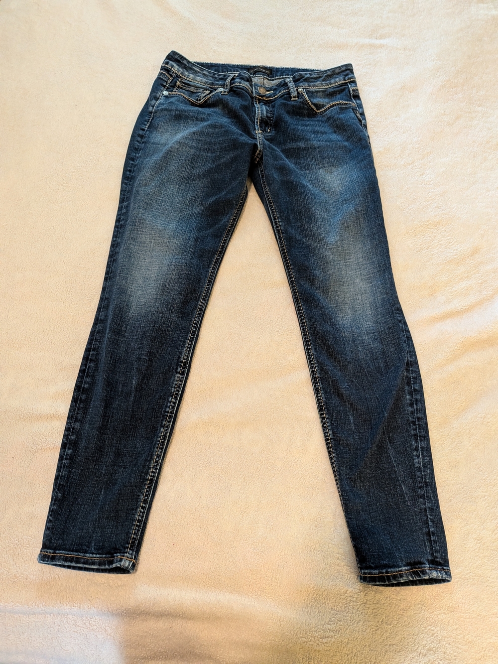 Silver Jeans Women's Washed Dark Blue Skinny Jeans